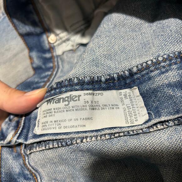 Wrangler Slim Fit Blue Jeans 36x32 - Picture 8 of 8